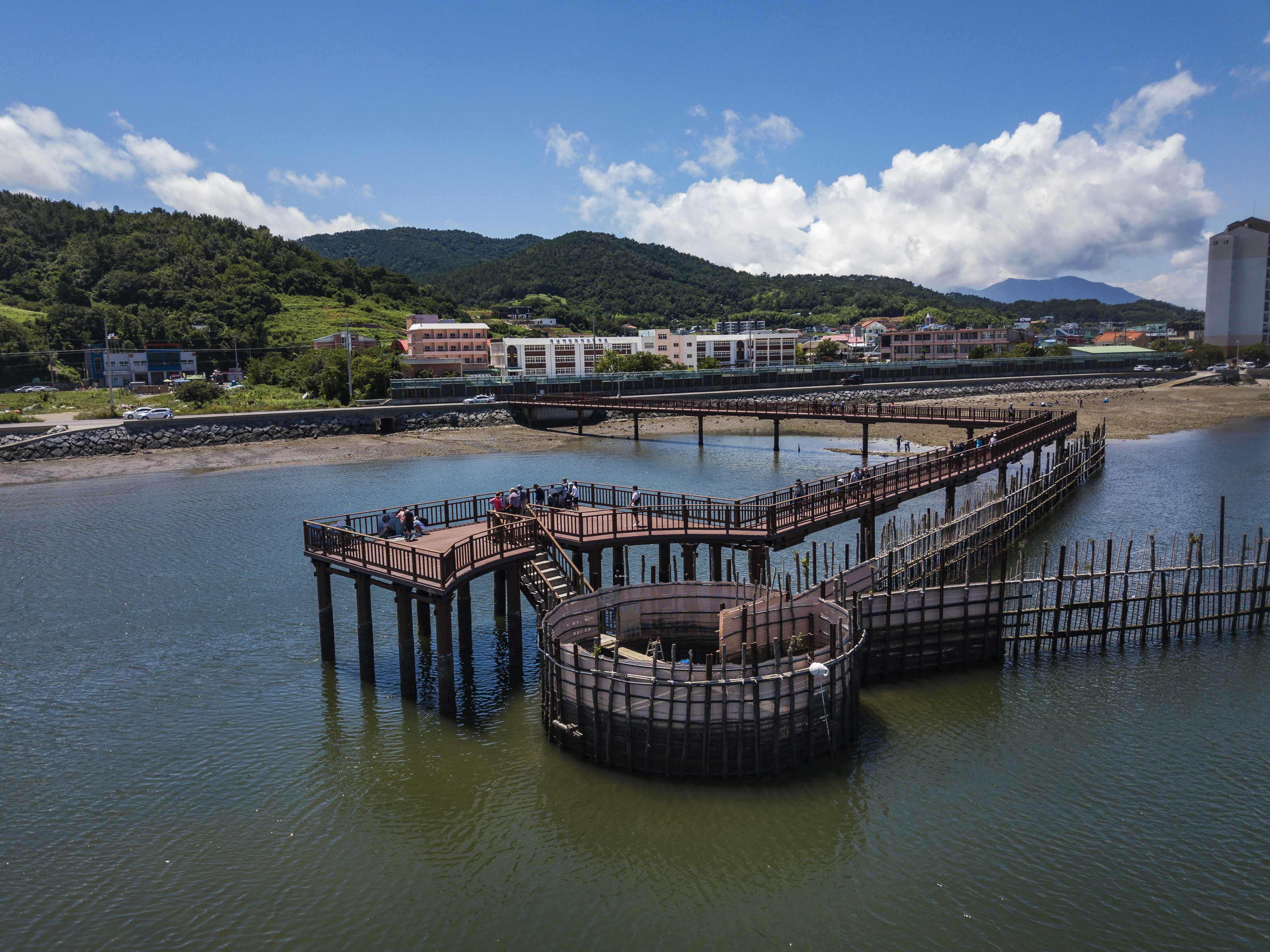 Lokasi untuk melihat jukbangnyeom yang dipasang di Selat Jijok, Samdong-myeon, Kabupaten Namhae-gun. (Kantor Kabupaten Namhae-gun) 