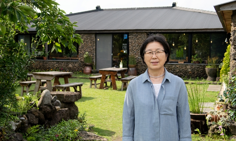 CEO Jeju Island Brewery (JIB) sekaligus pakar makanan tradisional Korea pada bidang minuman beralkohol Kim Hee-sook. 