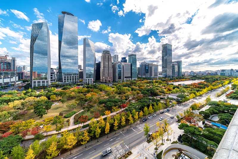 Seoul terpilih sebagai kota MICE terbaik dunia selama 10 tahun berturut-turut. Foto di atas menunjukkan pemandangan Yeouido, Seoul. (iClickArt) *Reproduksi dan pendistribusian ulang foto di atas secara tidak sah, dilarang berdasarkan Undang-undang Hak Cipta.