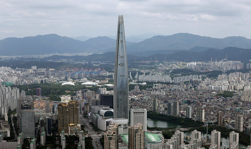 Seoul menduduki peringkat keenam dalam indeks evaluasi daya saing kota global tahun ini. Foto di atas menunjukkan pemandangan Seoul. (Korea.net DB)