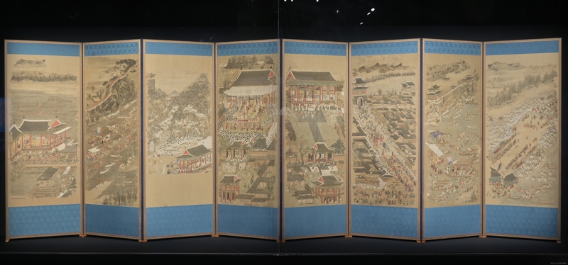 Foto di atas menunjukkan sebuah sekesel yang bisa dilipat delapan kali. Ilustrasi tersebut menggambarkan sebuah pesta besar yang digelar tahun 1826 oleh Gubernur Provinsi Pyeongan. (Yayasan Warisan Budaya Korea di Luar Negeri)