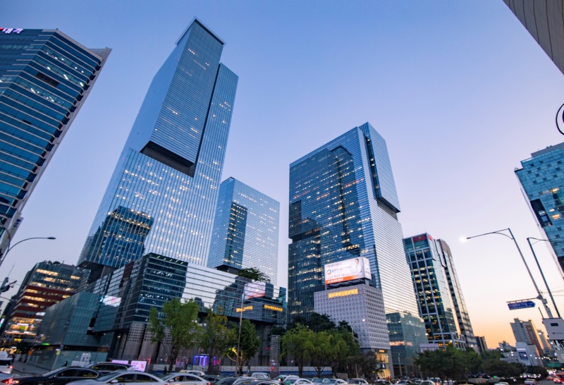 Lembaga pemeringkat kredit internasional S&P (Standard & Poor's) mengumumkan bahwa peringkat kredit nasional Korea dipertahankan di level A- dan prospek peringkat di level stabil. (Organisasi Pariwisata Seoul)  