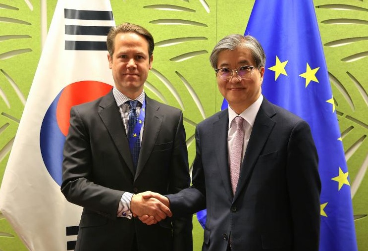 Korea dan Uni Eropa menggelar Komite Bersama ke-21 pada tanggal 7 Mei 2025 (waktu setempat). (Kementerian Luar Negeri)