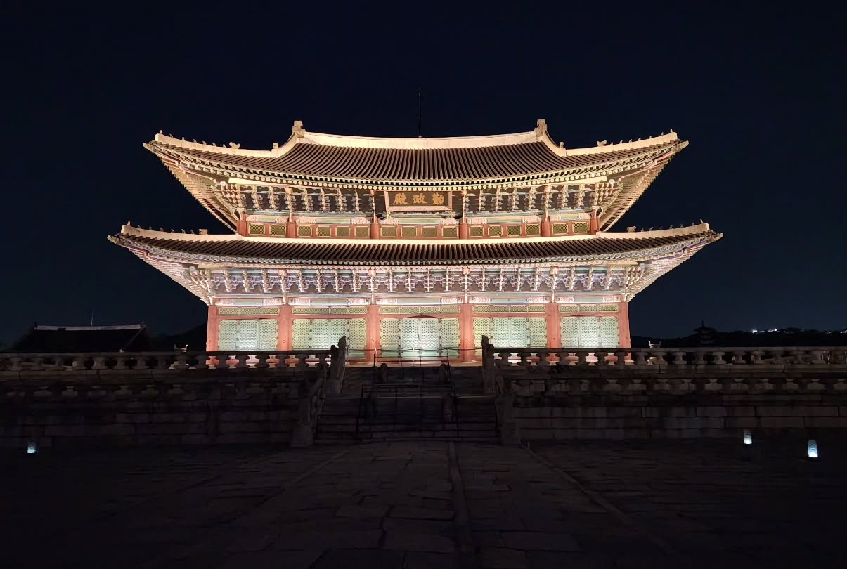 Festival untuk menyambut 80 tahun kemerdekaan Korea akan digelar pada tanggal 14 Agustus 2025 malam di Alun-alun Heungnyemun, Istana Gyeongbokgung. (Instagram resmi kantor manajemen Istana Gyeongbokgung)  