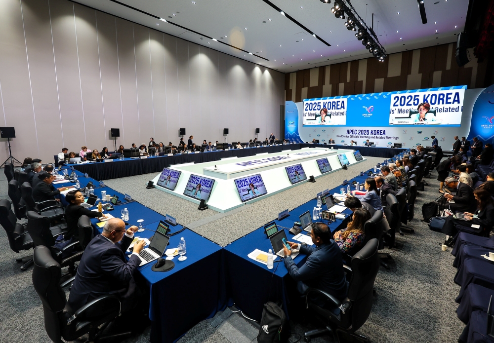 Dialog Tingkat Tinggi Kerja Sama Ekonomi Asia Pasifik (APEC) tentang Budaya dan Industri Kreatif akan digelar pada tanggal 16-18 Agustus 2025 di Gyeongju, Provinsi Gyeongsangbuk. Foto di atas menunjukkan rapat pejabat senior resmi ketiga (SOM3) APEC yang digelar pada tanggal 15 Agustus 2025. (Flickr resmi APEC 2025)