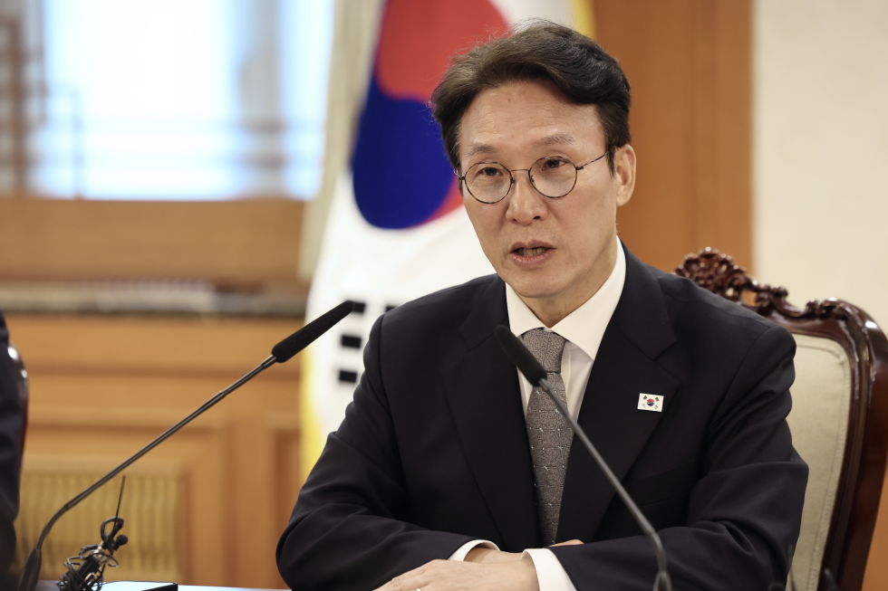 Perdana Menteri Kim Min-seok terlihat sedang memimpin Rapat Menteri Bidang Keamanan dan Keselamatan yang digelar pada tanggal 15 Oktober 2025 di Kompleks Pemerintah Seoul, Sejong-daero. (Kantor Bidang Koordinasi Kebijakan Pemerintah Korea)