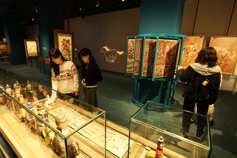 Pameran khusus The Year of the Horse: The Famous Feast of the Horse bisa dikunjungi hingga tanggal 2 Maret 2026 di Museum Rakyat Nasional, Jongno-gu, Kota Seoul. (Park Daejin)