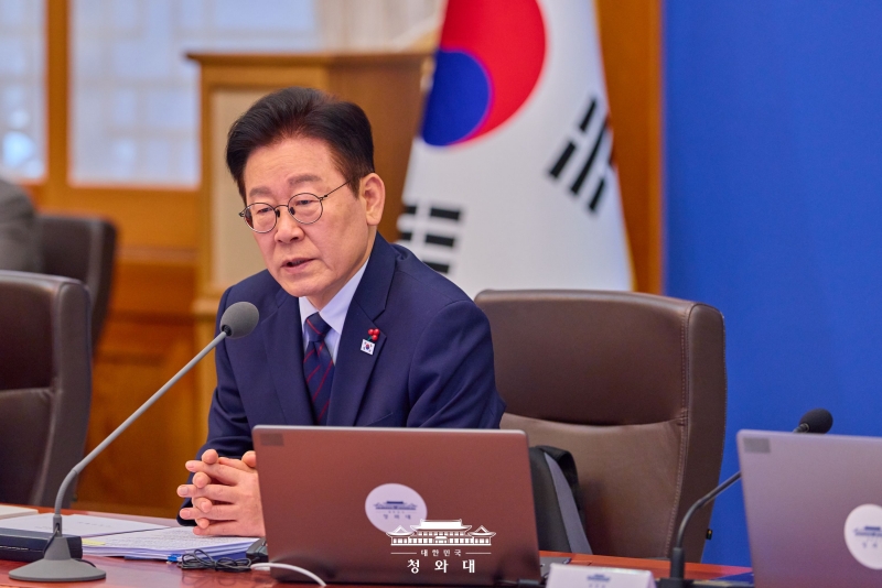Presiden Lee Jae Myung pada tanggal 22 Januari 2026 memimpin Rapat Para Sekretaris Senior dan Penasihat ke-20 yang digelar di Cheong Wa Dae, Jongno-gu, Seoul. (Cheong Wa Dae)