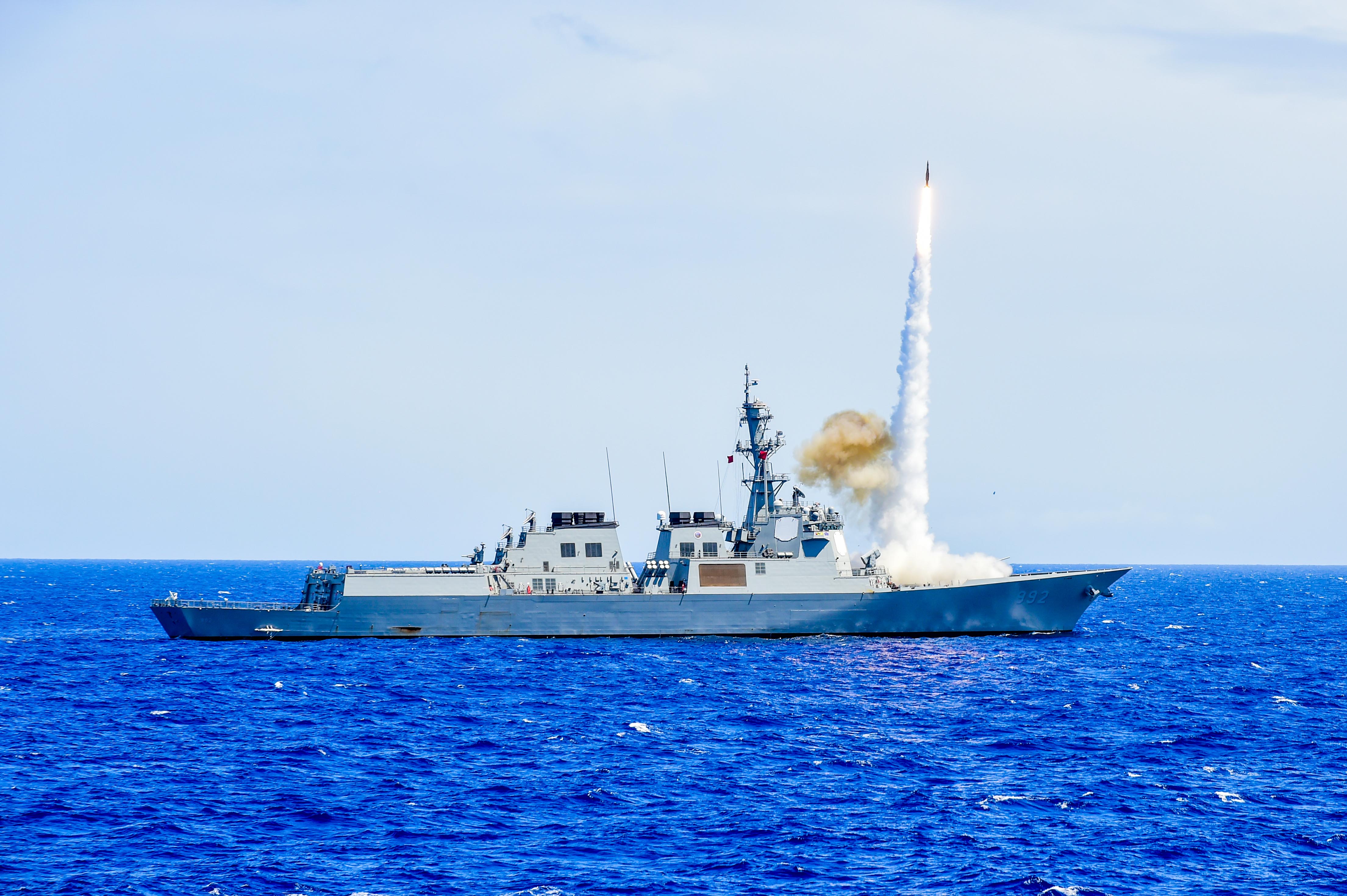 Kapal perusak Yulgok Yi I milik Angkatan Laut Korea yang berpartisipasi dalam latihan Rim of the Pacific (RIMPAC) 2024. (Angkatan Laut Korea)