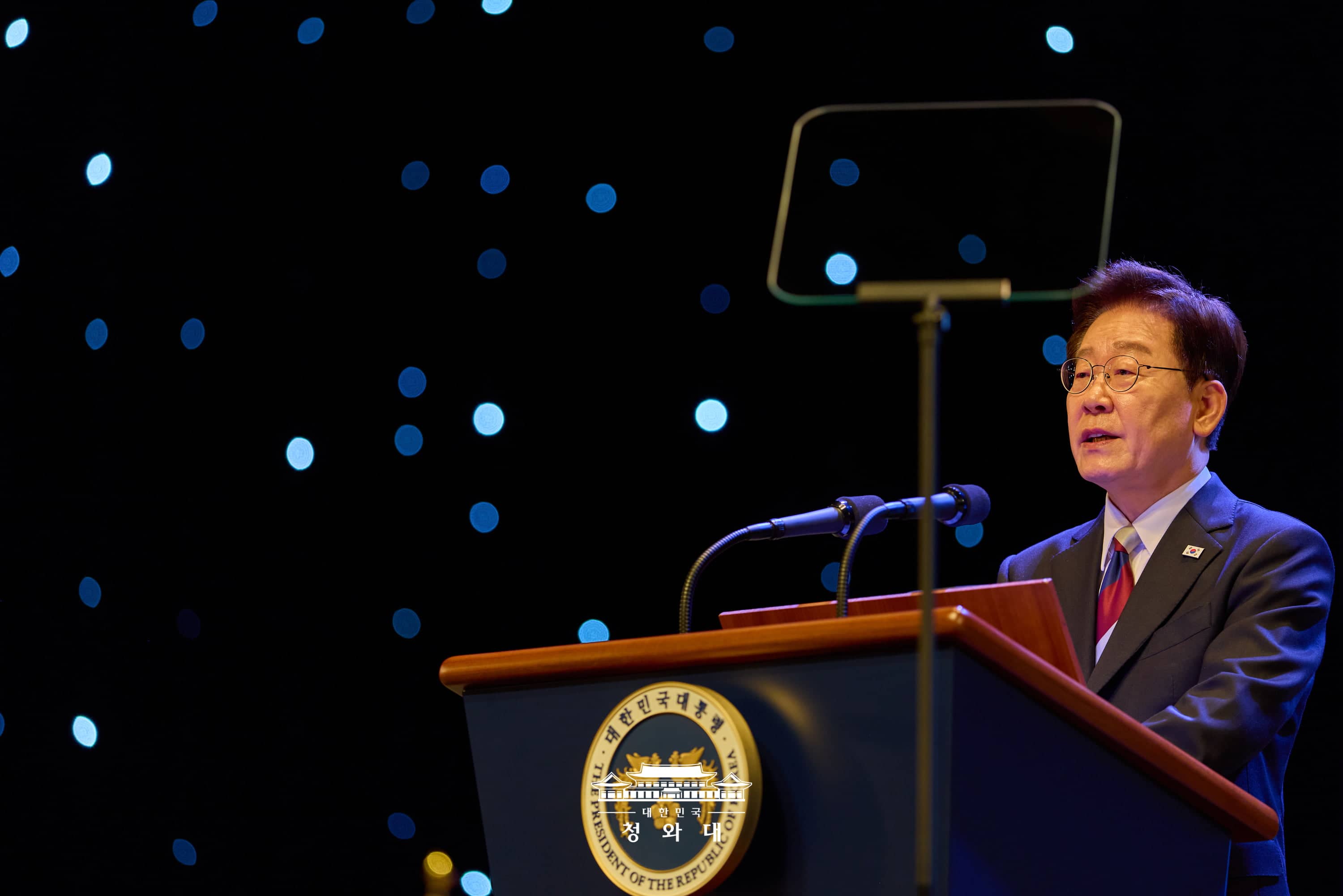 Presiden Lee Jae Myung menyampaikan pidato dalam upacara peringatan Hari Kemerdekaan Korea ke-81 yang digelar pada tanggal 15 Agustus 2026 di Sejong Center, Jongno-gu, Seoul. (Cheong Wa Dae)  