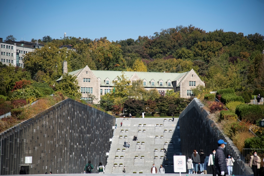 Pemandangan Ewha Campus Complex (ECC) di Universitas Wanita Ewha. (Universitas Wanita Ewha)