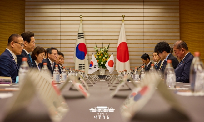 Korea dan Jepang Lanjutkan Diplomasi Ulang-alik dengan KTT Korea-Jepang