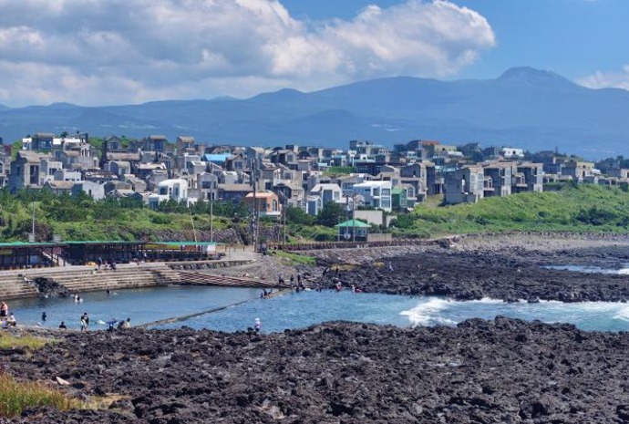 Jeju Tawarkan Kesegaran Alam di Tengah Gelombang Panas