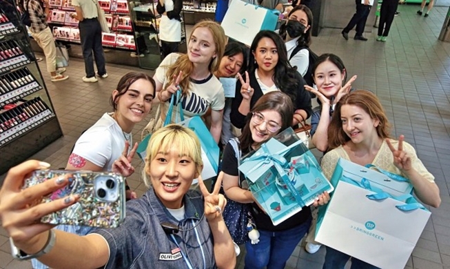 Wisatawan Asing Kunjungi Korea untuk Coba Gaya Hidup Ala Korea