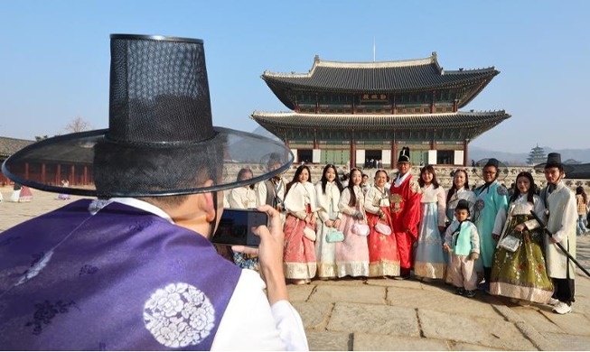 Kementerian Ajak Wisatawan Asing untuk Nikmati Keunikan Budaya dan Pariwisata Korea