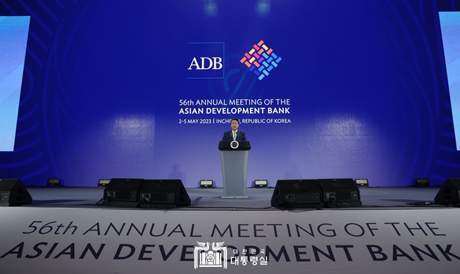 Presiden Yoon Gandeng ADB untuk Dorong Kemakmuran Dunia