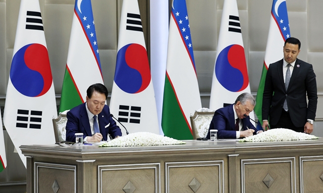 Korea Tanda Tangani Kontrak untuk Ekspor KTX ke Uzbekistan