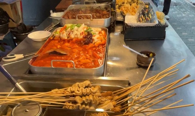 Wisata Kuliner Hemat di Seoul: Perut Kenyang, Dompet Senang, Hati Riang!