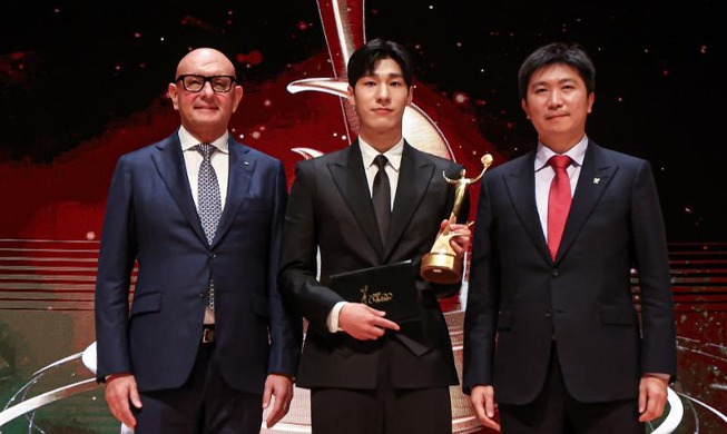 Hwang Dae-heon Terpilih Menjadi Atlet Pria Terbaik ANOC