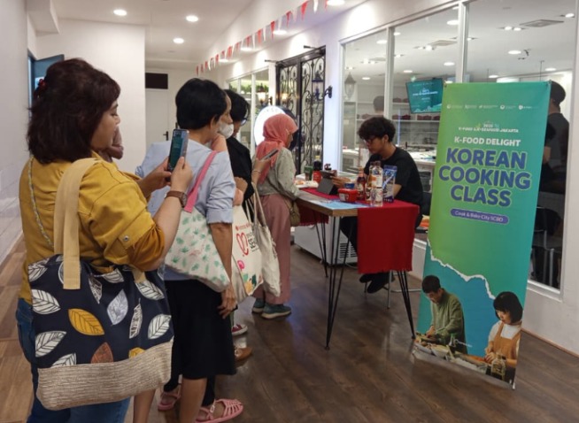 Dari Dapur ke Meja Makan: Pengalaman di Kelas Memasak K-Food & K-Seafood 2025
