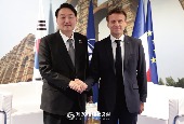 KTT Korea Selatan-Prancis (Juni 2022)