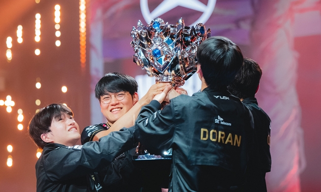 T1 Raih Juara Dunia League of Legends Tiga Kali Berturut-turut