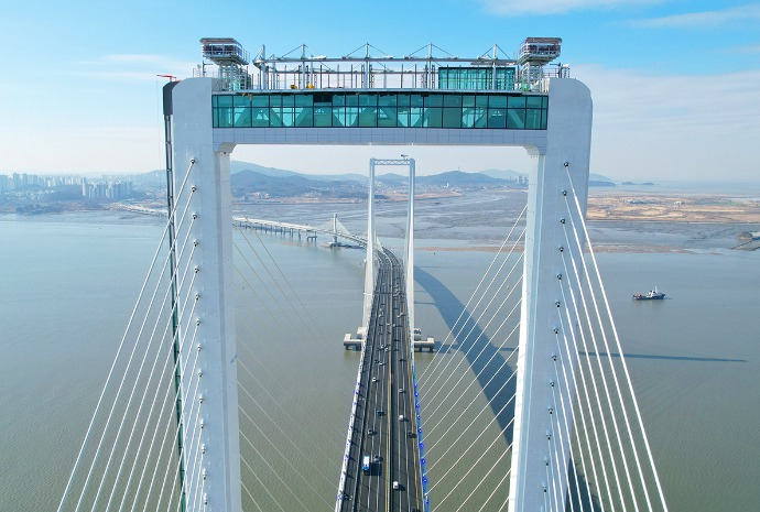 Dek Pandang Jembatan Laut Tertinggi di Dunia