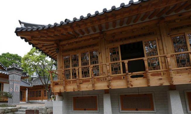 Usaha Homestay Perkotaan dan Hanok Wajib Miliki Asuransi Tanggung Jawab Bencana