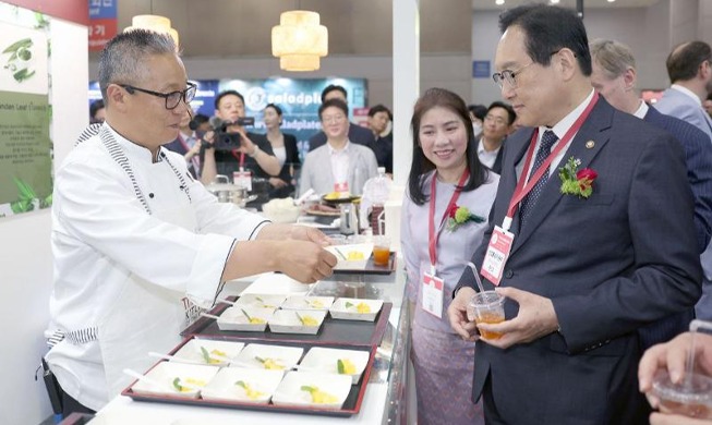 Pameran Industri Makanan Terbesar di Korea Dibuka di Seoul