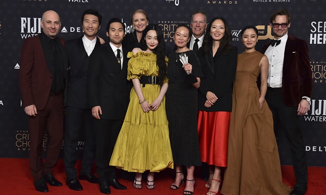 Pachinko Raih Penghargaan Drama Berbahasa Asing Terbaik di Critics' Choice Awards