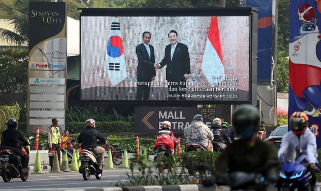 Euforia Masyarakat Sambut Kunjungan Presiden Yoon Suk Yeol untuk Hadiri KTT ASEAN di Jakarta
