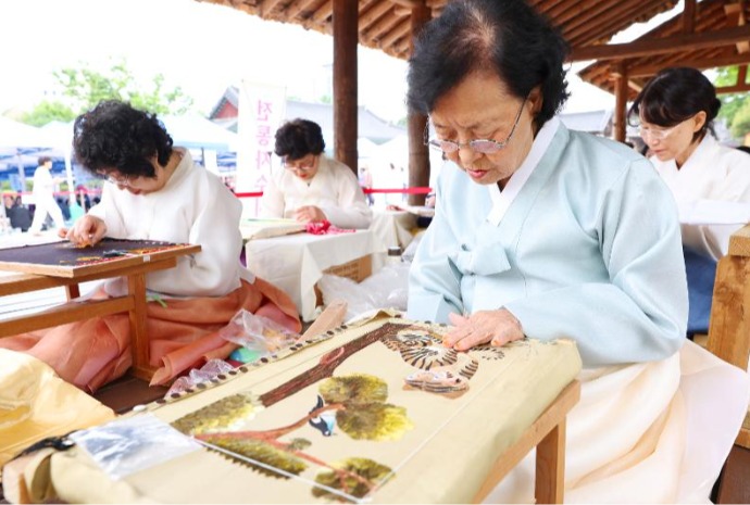 Keindahan Bordir Tradisional