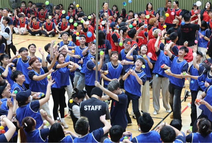 Mahasiswa Internasional Ikuti Pesta Olahraga Jelang Chuseok