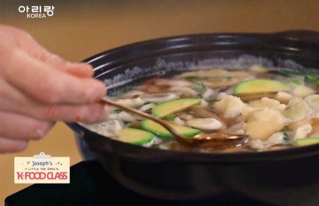 [K-FOOD CLASS] Ep.7 Sharing Warmth at the Table, Bajirak Sujebi