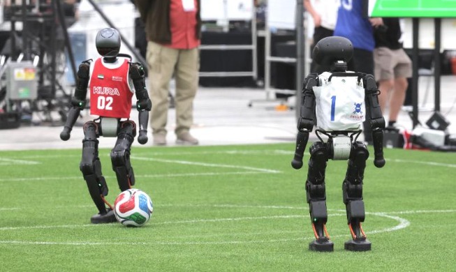 Piala Dunia Sepak Bola Robot Digelar di Incheon