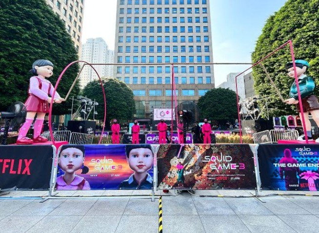 Permainan Lompat Tali Ala Squid Game Hadir di Jakarta