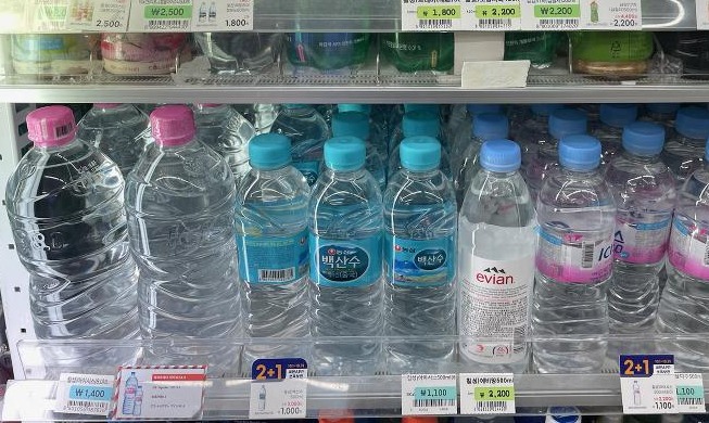 Tim Peneliti KAIST Berhasil Menghasilkan Bahan Baku Botol PET dari Mikroba