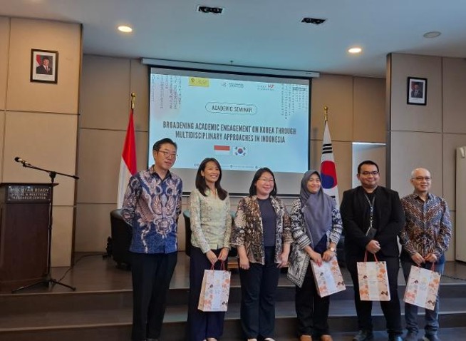 Seminar Akademik KIC FISIP UI Dorong Kajian Korea Multidisipliner di Indonesia