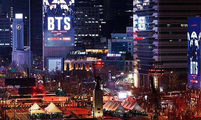 Siaran Langsung Comeback BTS di Gwanghwamun Ditonton 18,4 Juta Orang di Seluruh Dunia