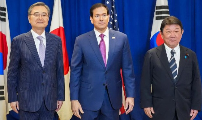 Menlu Korea, AS, Jepang Perkuat Kerja Sama Teknologi Canggih dan Rantai Pasok