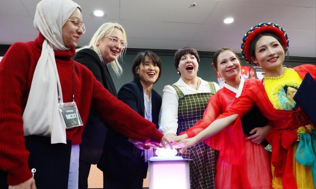 1.498 Orang Wartawan Kehormatan Korea.net dari 101 Negara Resmi Dilantik