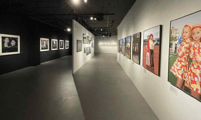 KCC Hungaria Selenggarakan Pameran Foto Kontemporer Korea Pertama di Eropa