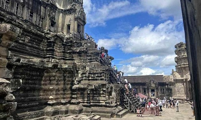 Korea dan Kamboja Bekerja Sama untuk Lestarikan Angkor Wat