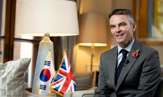 Wawancara dengan Wakil Dubes Inggris untuk Menyambut Kunjungan Presiden Yoon ke Inggris