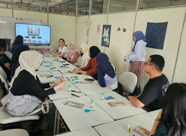 Mengenal Lebih Dekat Etika Makan dan Pembuatan Kerajinan Kertas Tradisional Korea