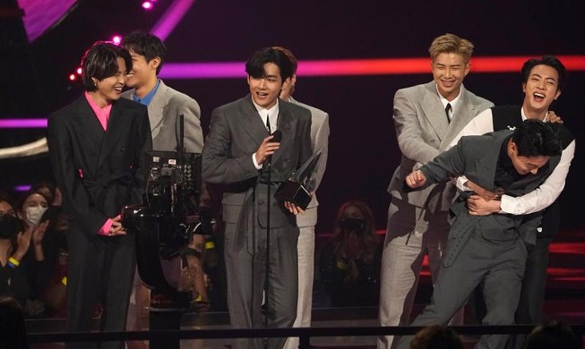 American Music Awards Menciptakan Kategori Artis K-pop Favorit