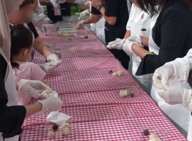 Pengalaman Membuat Gyeongdan di Festival K-Food Pop-Up Store 2026