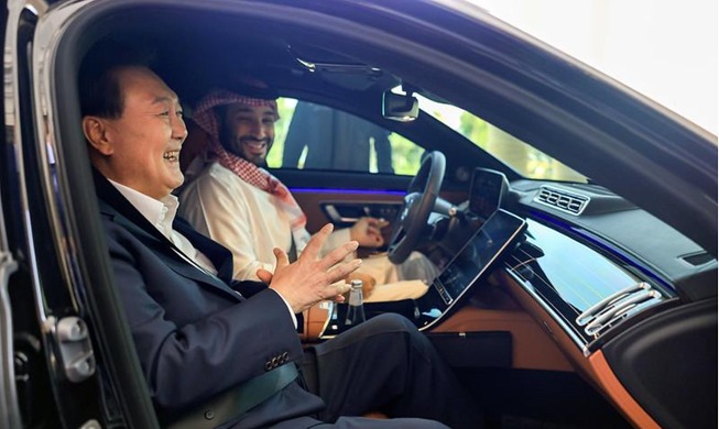 Kunjungan Kenegaraan Presiden Yoon ke Arab Saudi dan Qatar dalam Foto