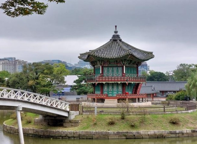 Sudut Anggun Istana Gyeongbokgung