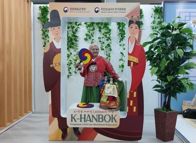 Perjalanan Hanbok Sepanjang 1.000 Km Menelusuri Pulau Jawa